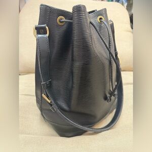 Louis Vuitton Epi Noe Vintage